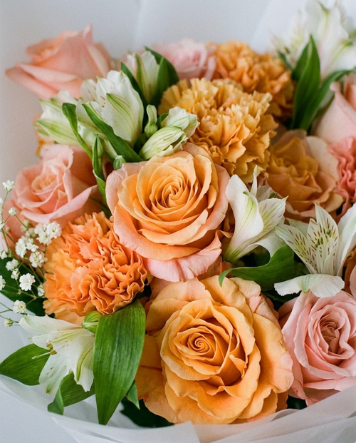 Graceful Gardens Rose Bouquet