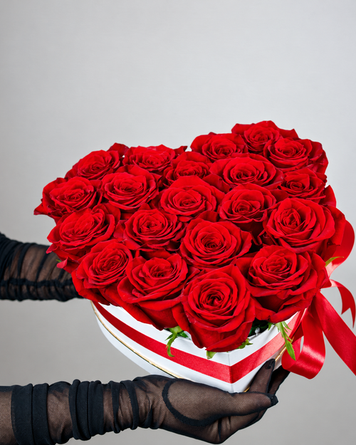 Heart Shaped Red Rose Box
