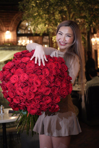 100 long stem roses