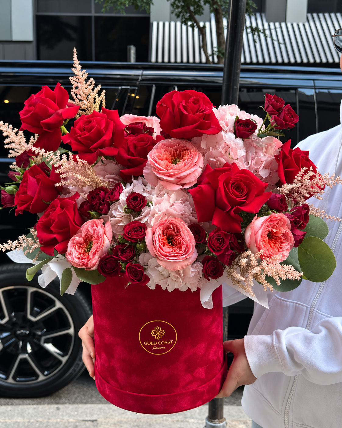 Passion Red & Pink Rose Hat Box
