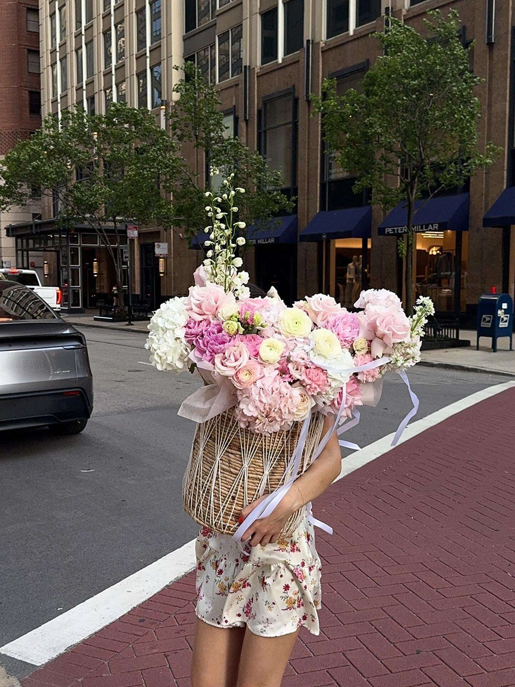 Whisper of Paris flower bouquet by Gold Coast Flowers in Chicago