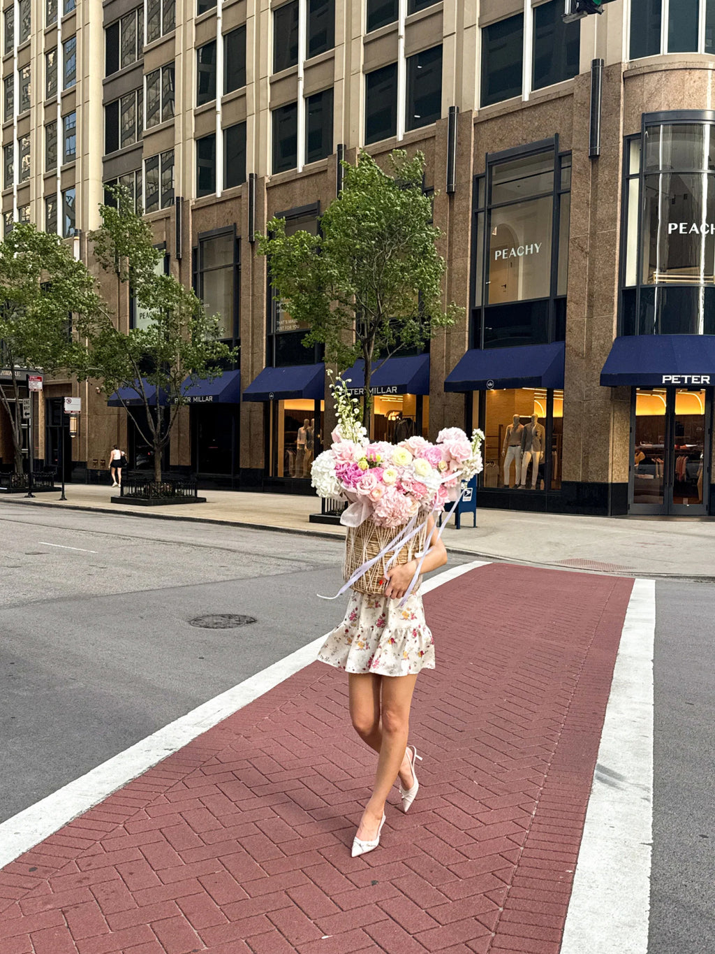 Whisper of Paris flower bouquet by Gold Coast Flowers in Chicago