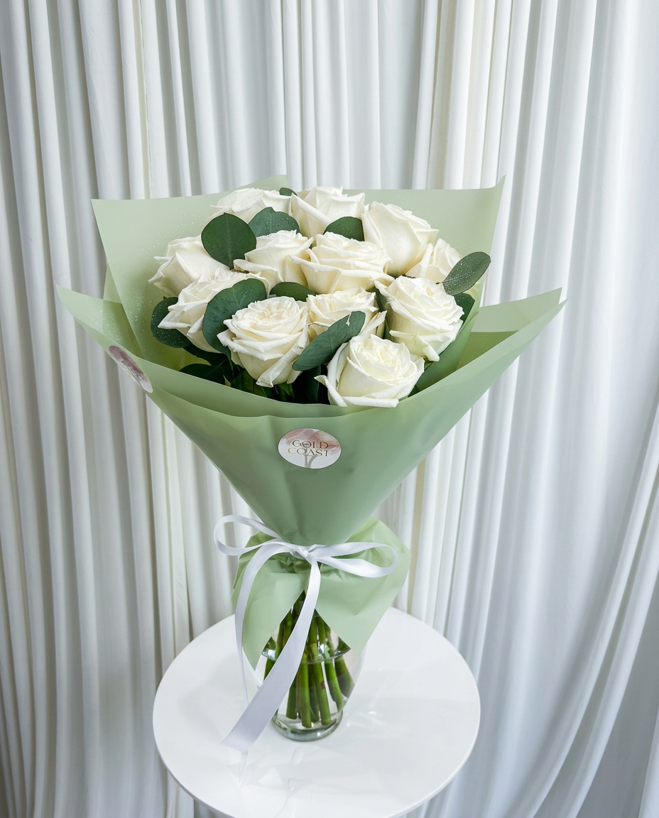 Ivory Signature White Rose Bouquet